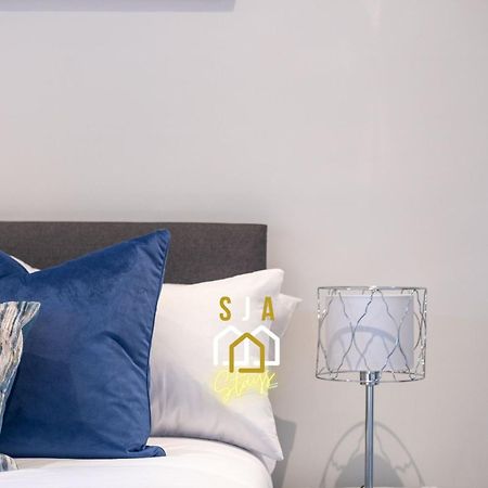 Holburn Hideaway - Sja Stays - Modern 2 Bed Apartment Aberdeen Bagian luar foto