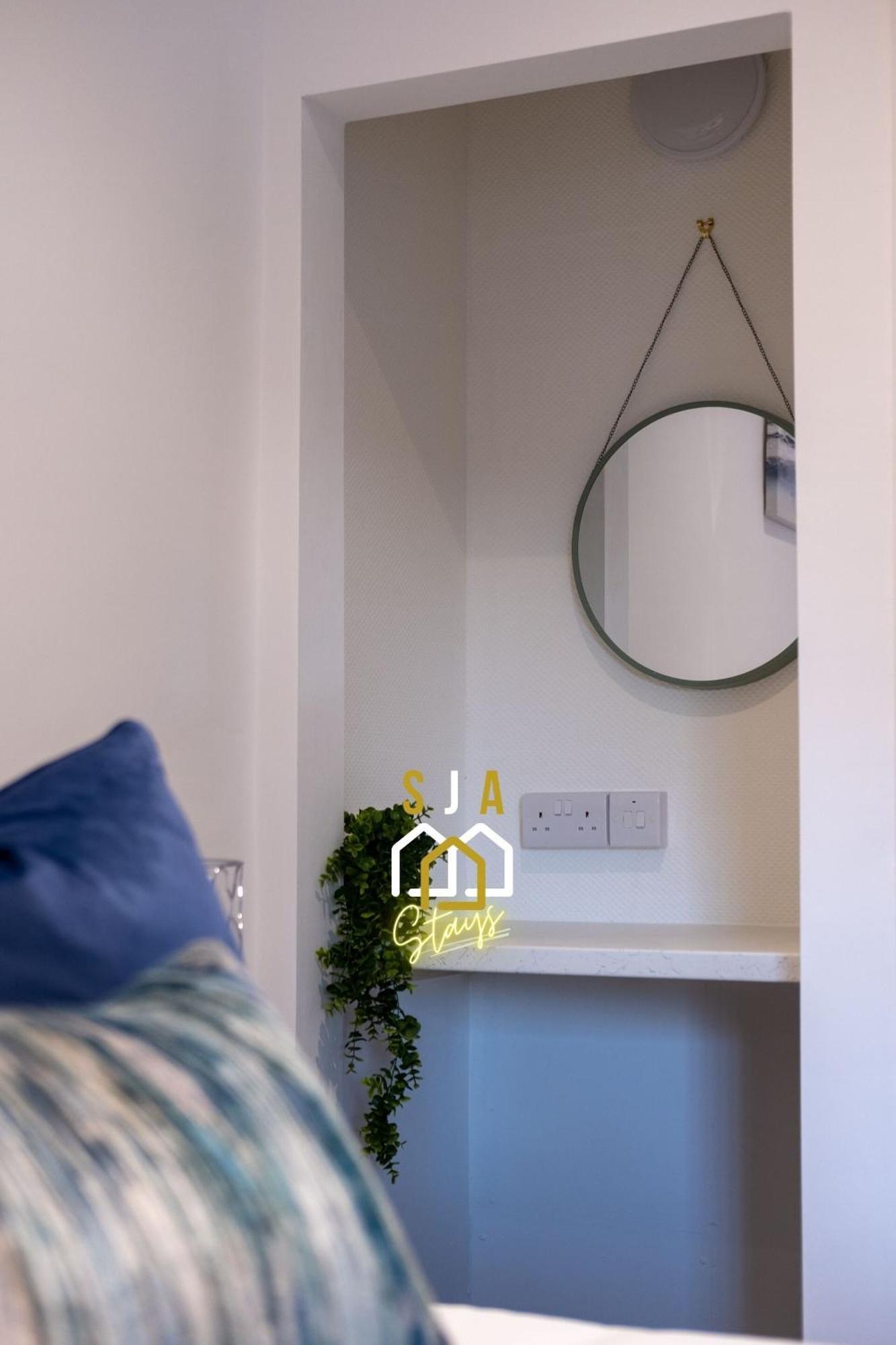 Holburn Hideaway - Sja Stays - Modern 2 Bed Apartment Aberdeen Bagian luar foto
